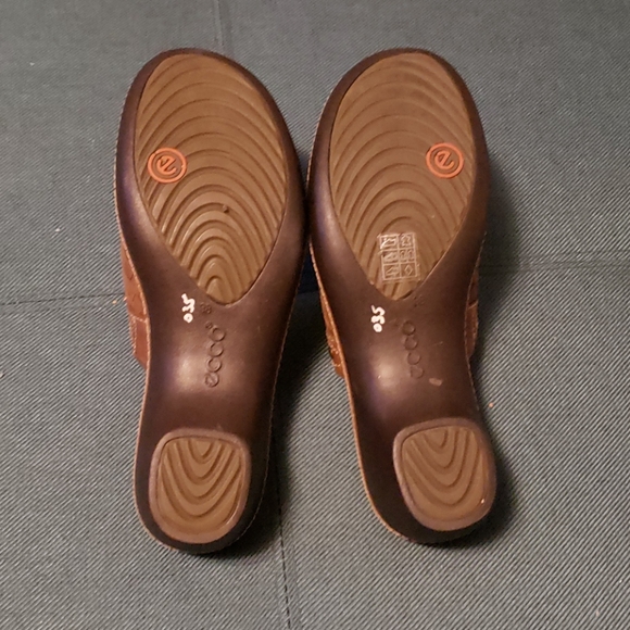 Ecco heeled clogs - Picture 4 of 5
